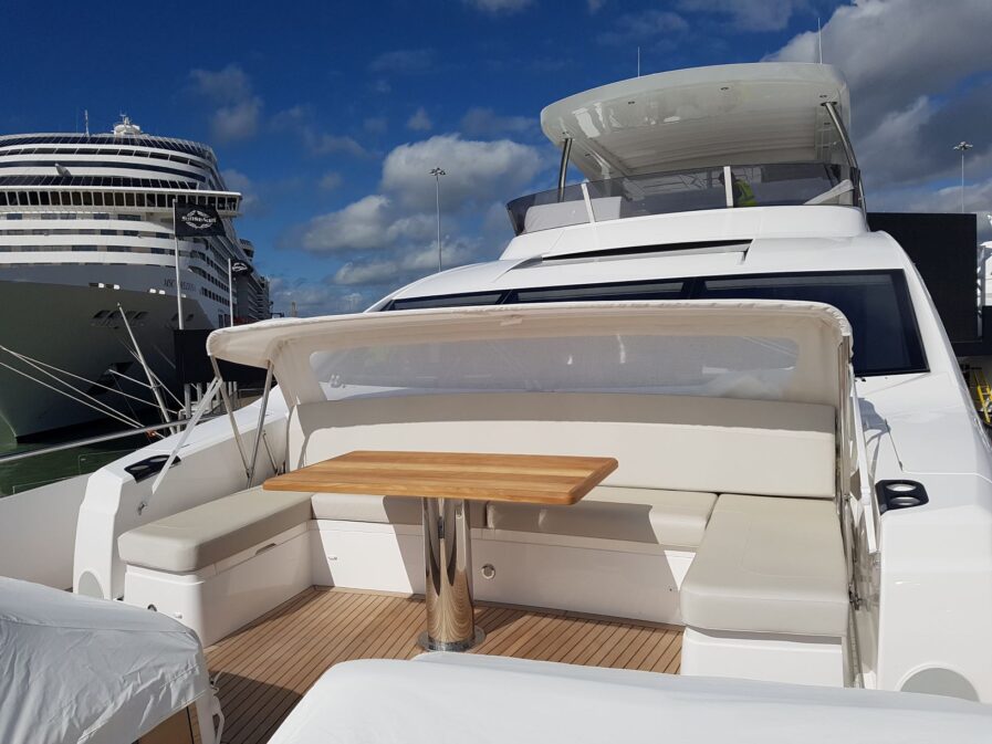 Foredeck Bimini Sunseeker